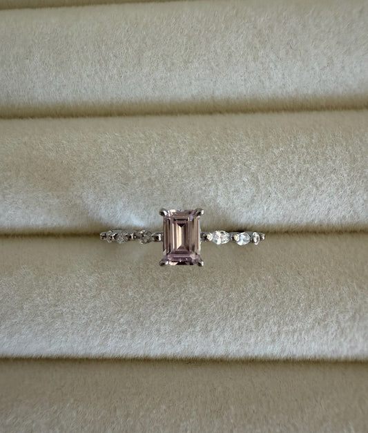 ANILLO CAMELIA